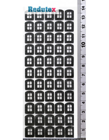 Redutex - Fenêtre 02 - l'échelle N